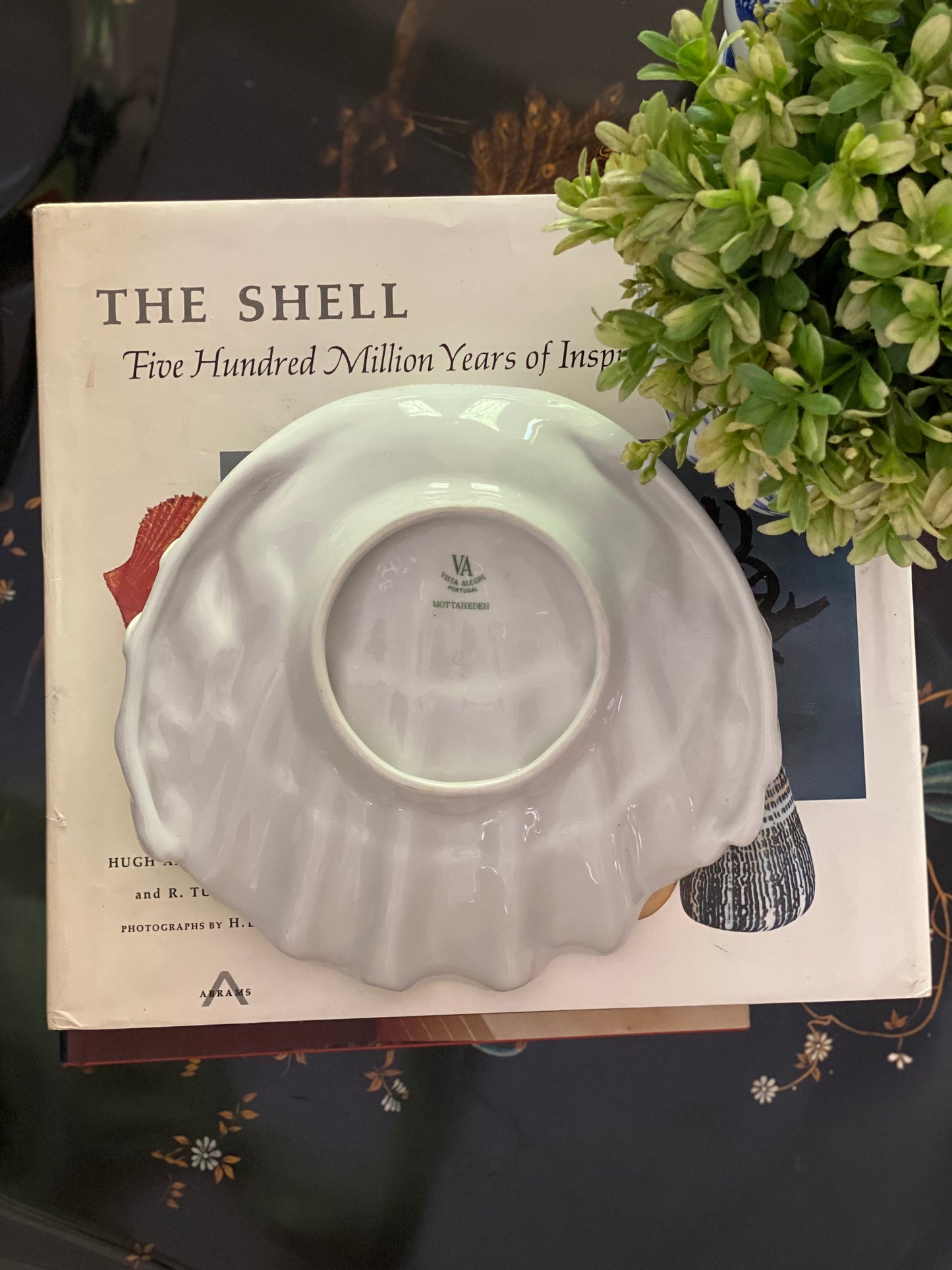 Elegant Vintage Shell Dish by Mottahedeh